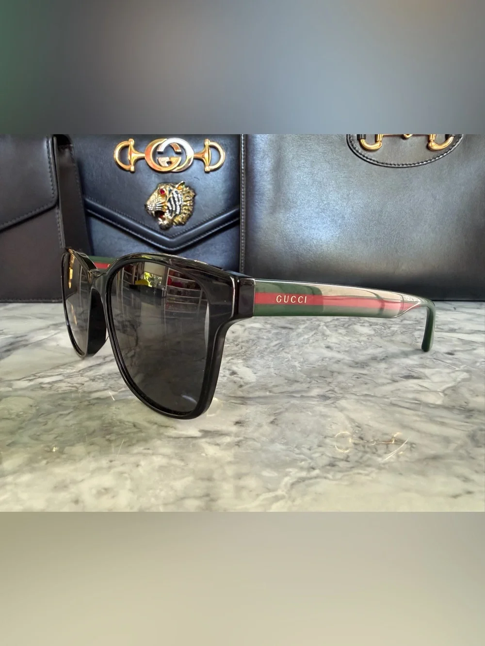 NBW Authentic Gucci Black Sunglasses with Green and Red Stripe